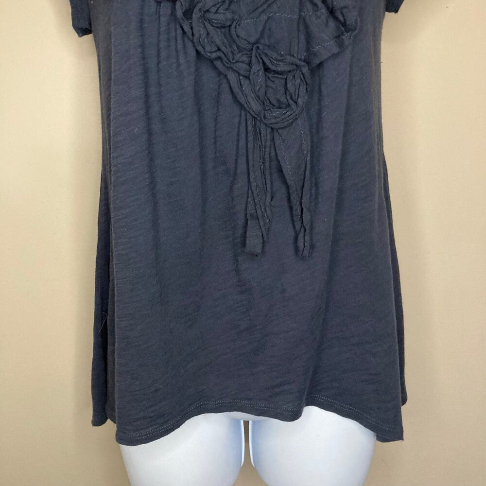 Anthropologie Blue Cotton Top With Floral Applique Neckline Pinktucks Size Small - Picture 5 of 16